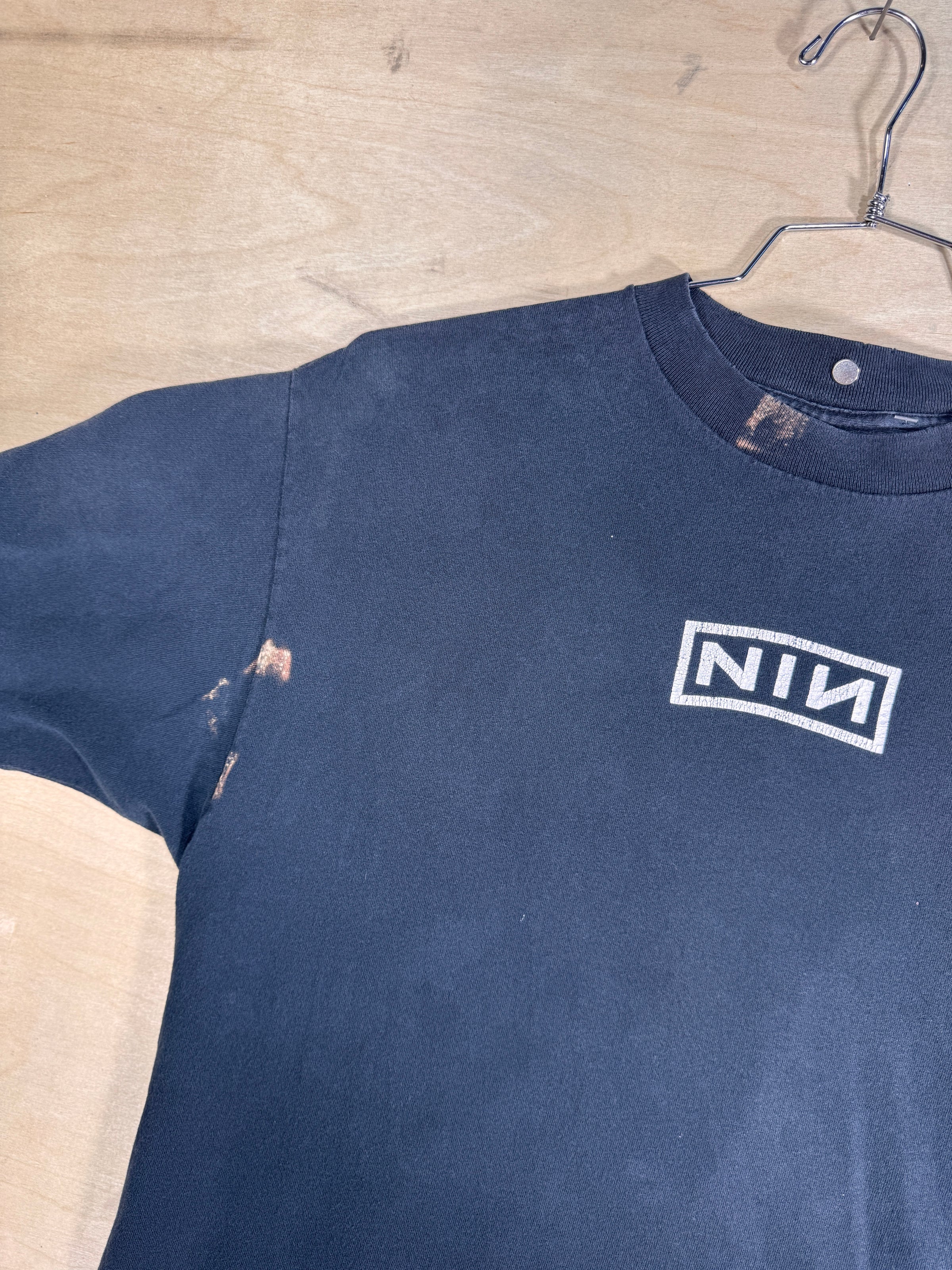 Vintage 1990s Nine Inch Nails T-Shirt Size XL | Metropolis